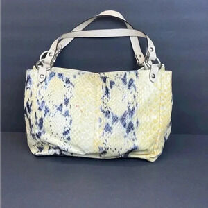Cavalcanti Genuine Leather
Shoulder Bag Leather Size Large Snakeskin